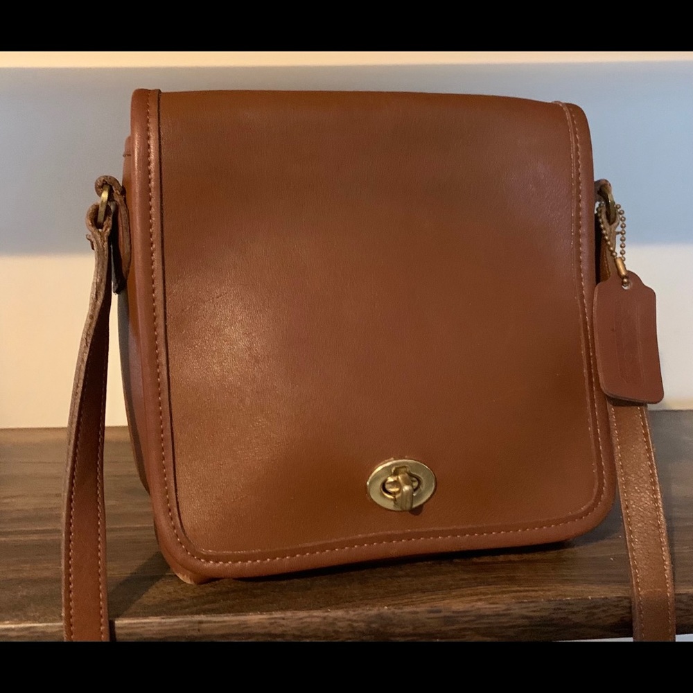 Coach Vintage 9076 Companion Flap Bag Crossbody